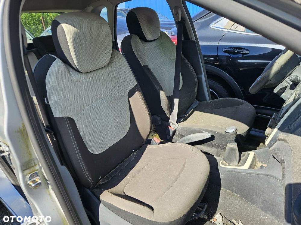 Renault Captur ENERGY TCe 90 Start&Stop Experience - 9
