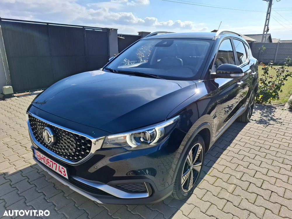 MG ZS EV Standard Luxury - 1