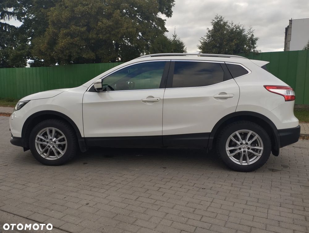 Nissan Qashqai 1.5 dCi TEKNA+ - 12