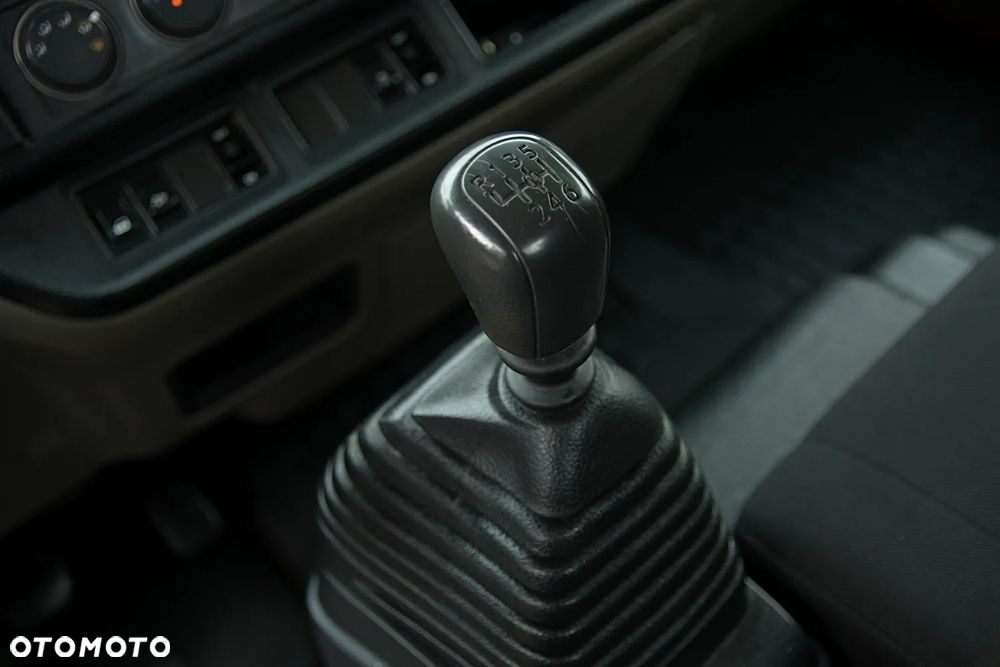 Nissan NT500=35.15=WYWROTKA=3.00M - 23