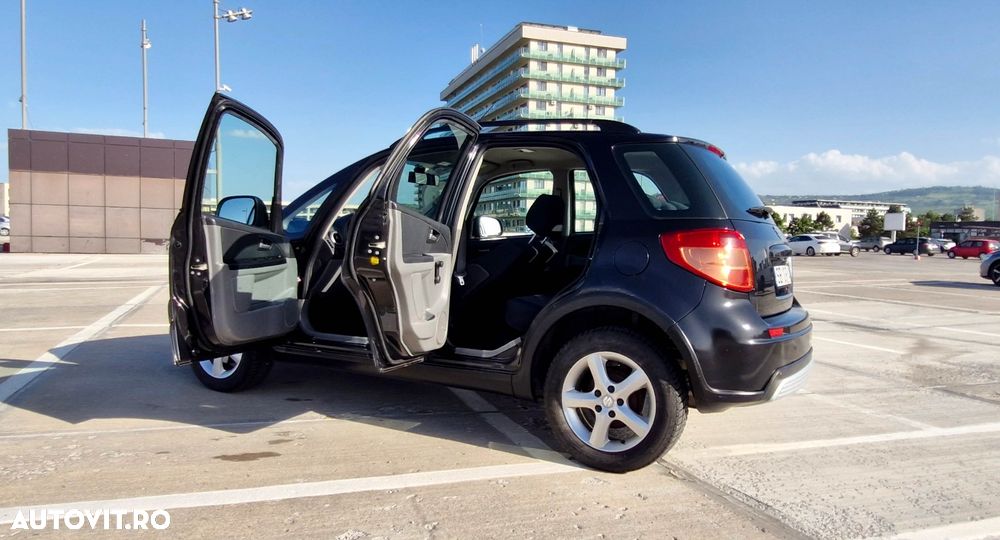 Suzuki SX4 1.6 VVT 4x4 Comfort - 8