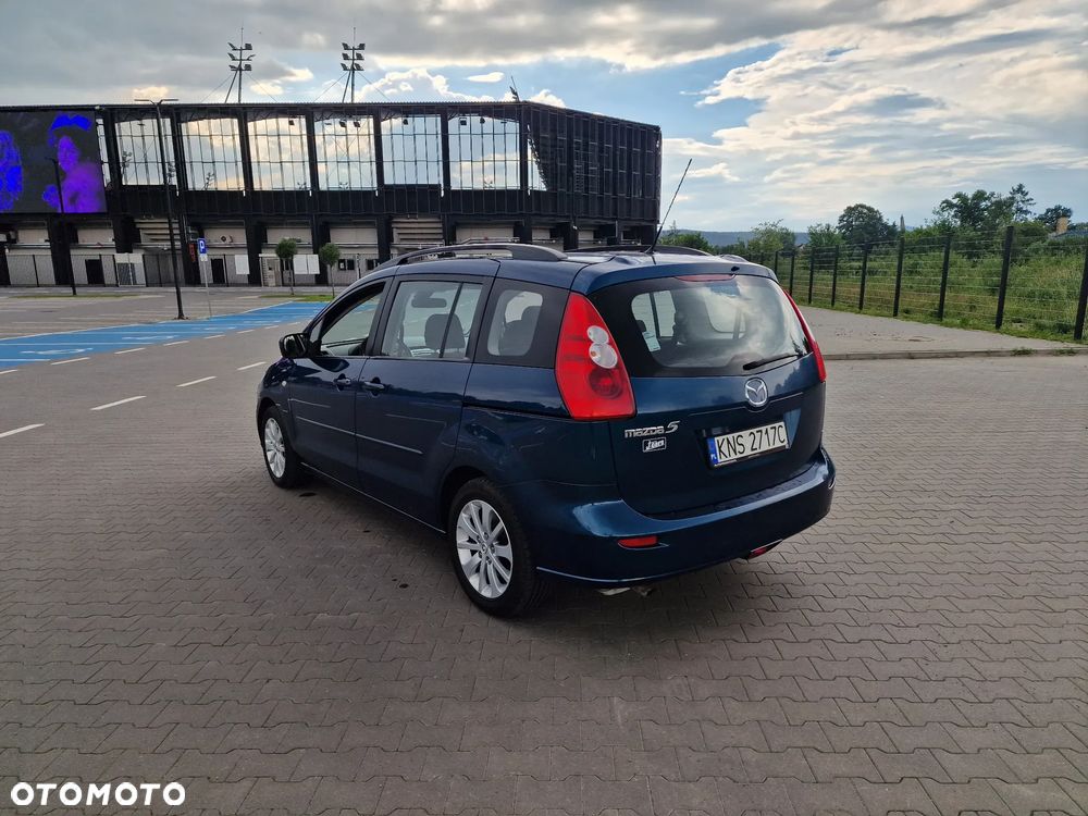 Mazda 5 - 5