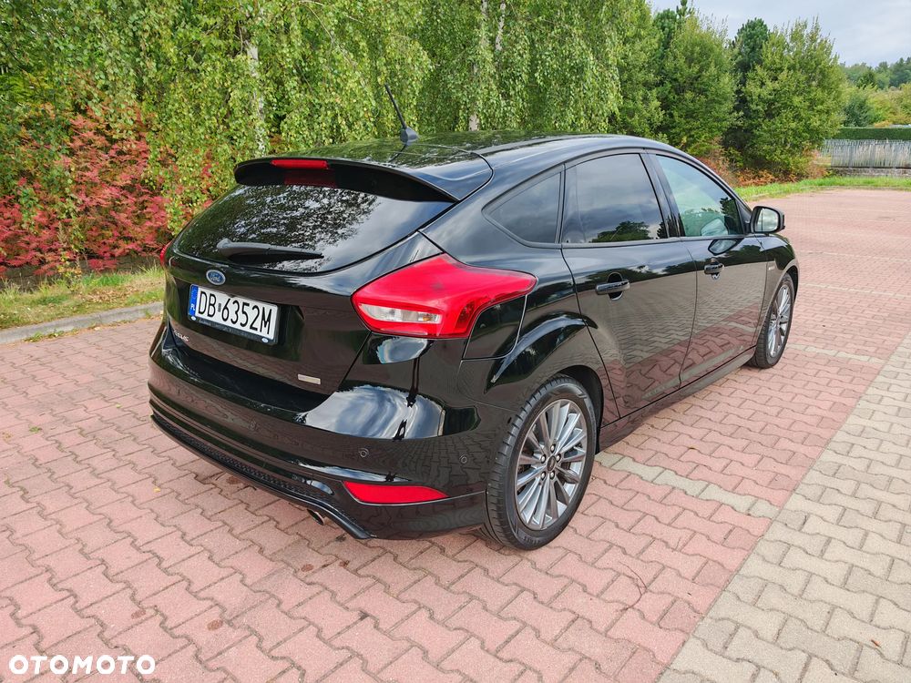 Ford Focus 1.5 EcoBoost ST-Line Black ASS - 3