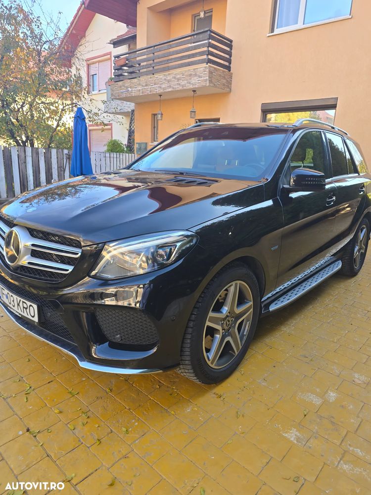 Mercedes-Benz GLE 500 e 4MATIC - 17
