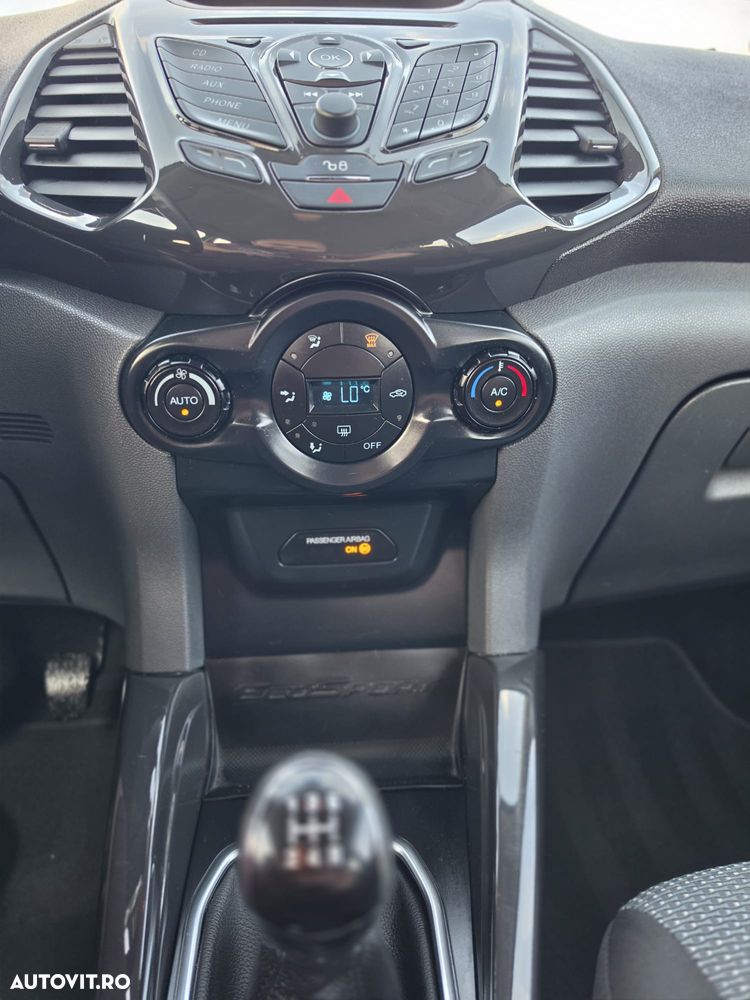 Ford EcoSport 1.0 EcoBoost TITANIUM - 23