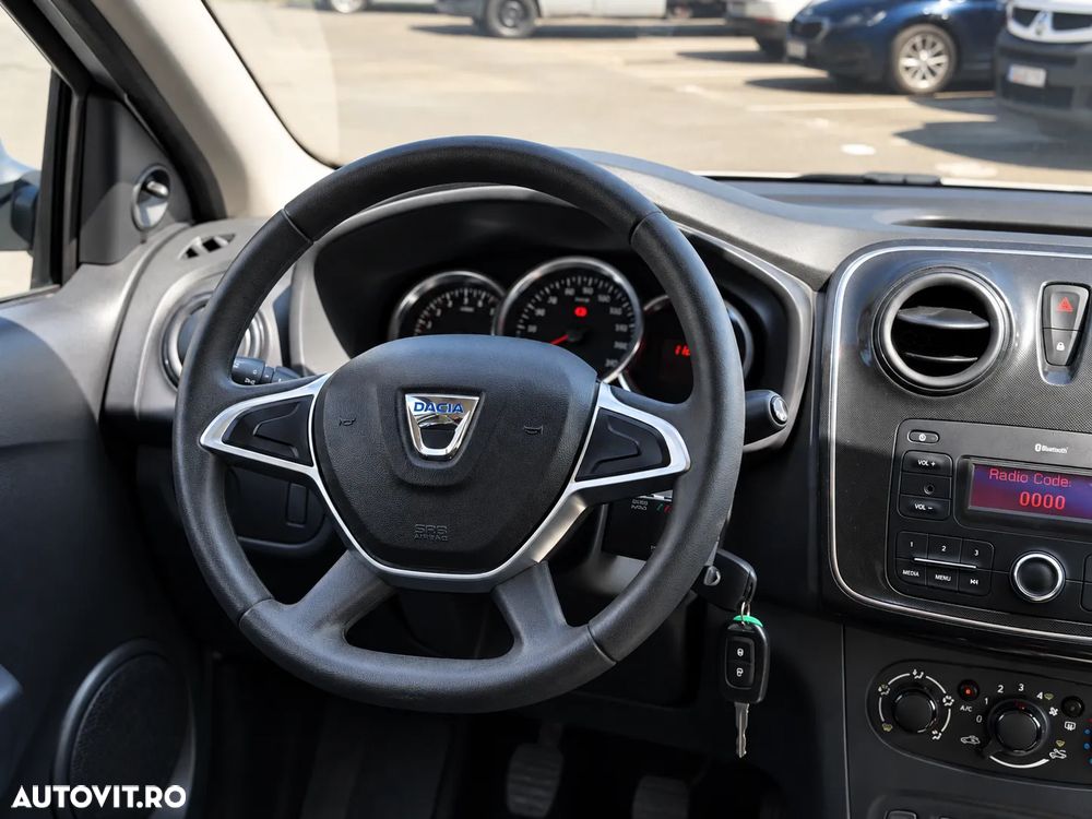 Dacia Sandero 1.5 dCI Laureate - 7
