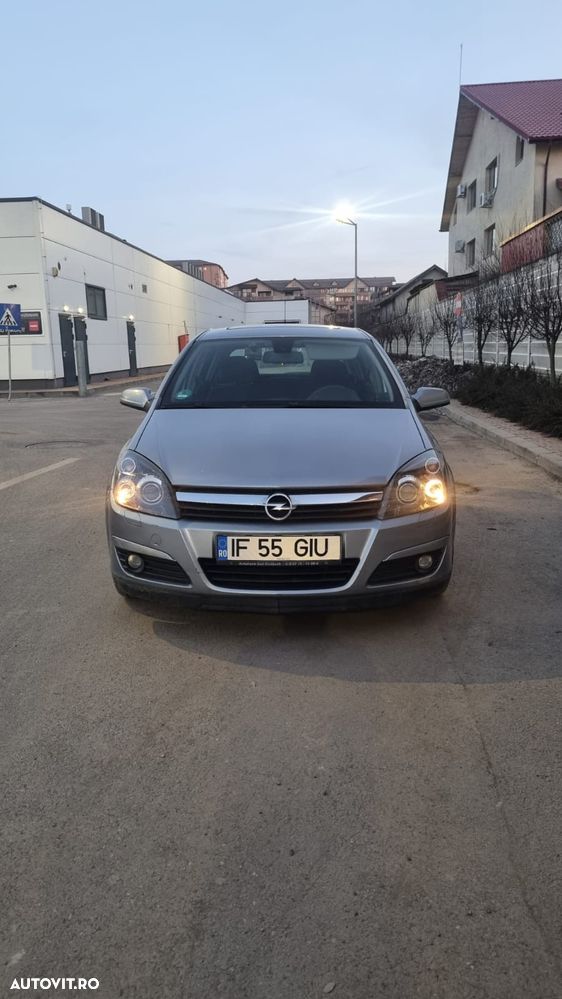 Opel Astra - 1