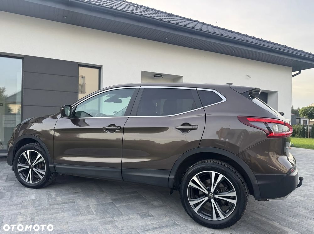Nissan Qashqai 1.3 DIG-T N-Connecta - 37