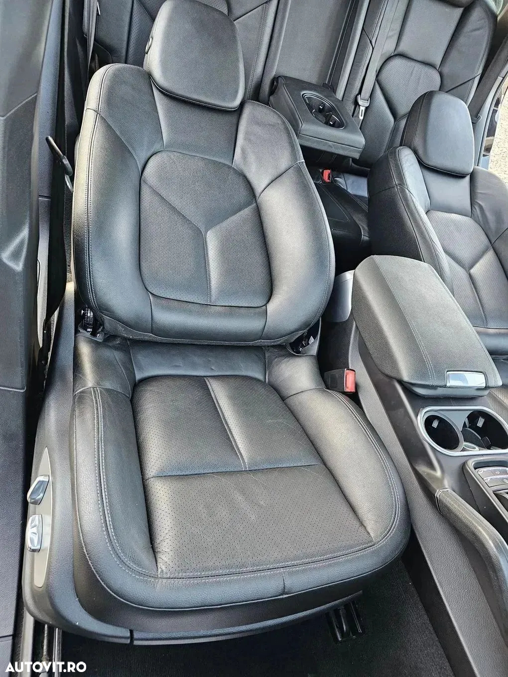 Porsche Cayenne Diesel Platinum Edition - 34