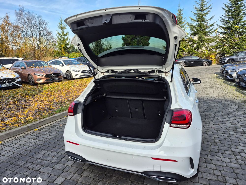 Mercedes-Benz Klasa A [W 177] 18-22 - 27