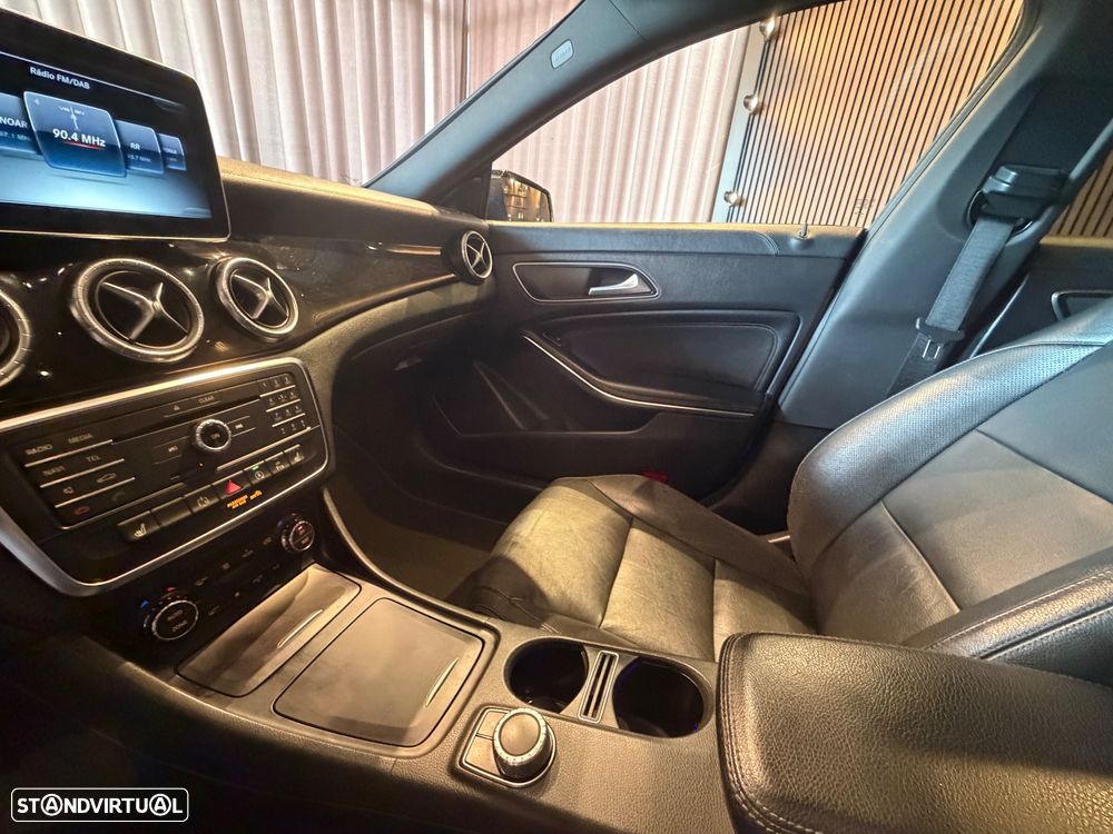 Mercedes-Benz CLA 220 (CDI) d 7G-DCT AMG Line - 25