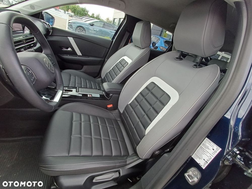 Citroën C4 1.2 PureTech Max S&S EAT8 - 12
