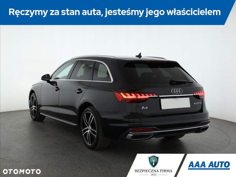 Audi A4 - 5