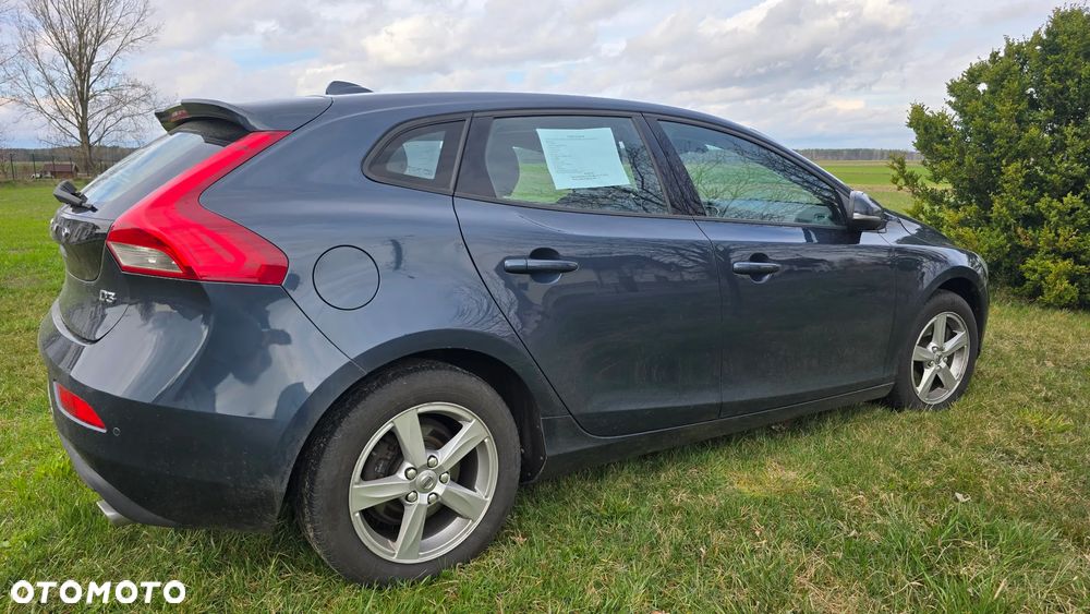 Volvo V40 D3 Drive-E Momentum - 5