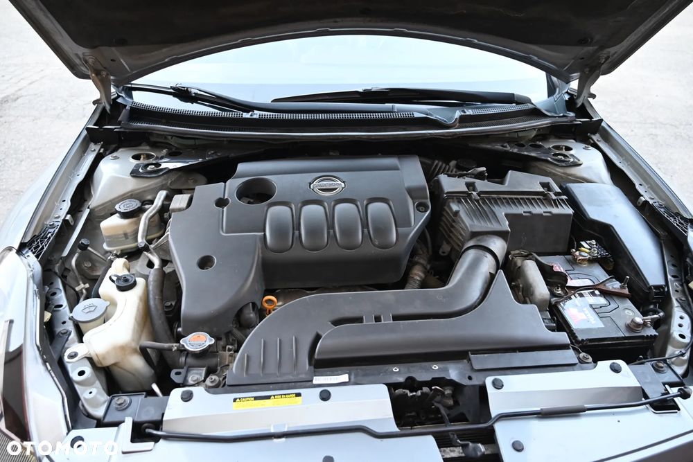 Nissan Altima - 39