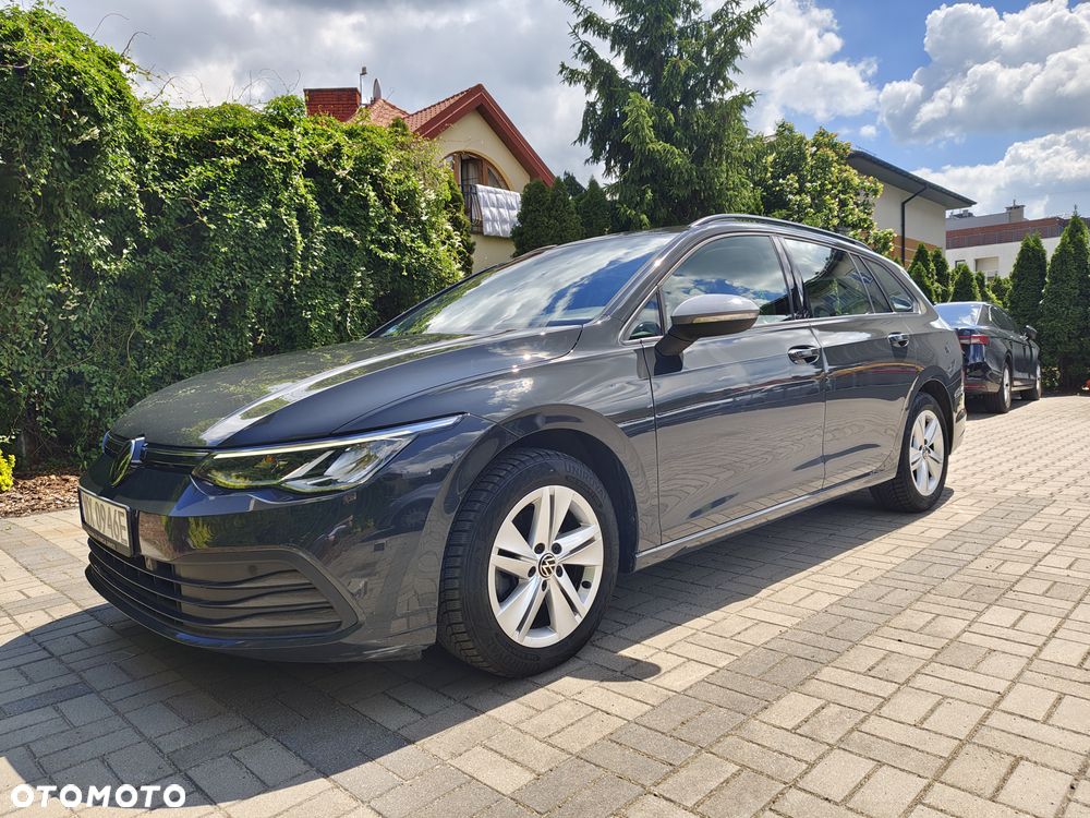 Volkswagen Golf 1.5 eTSI EVO Life DSG - 1