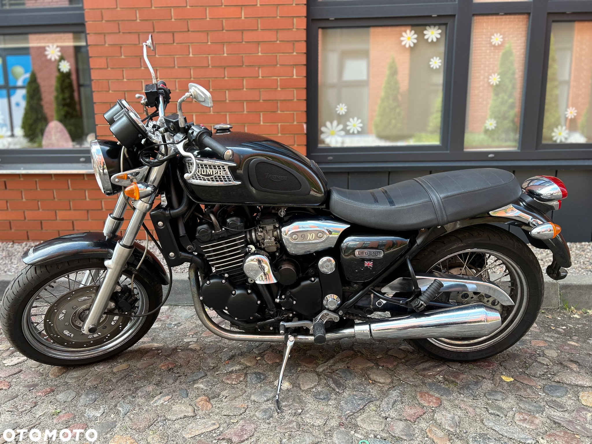 Triumph Legend TT - 7