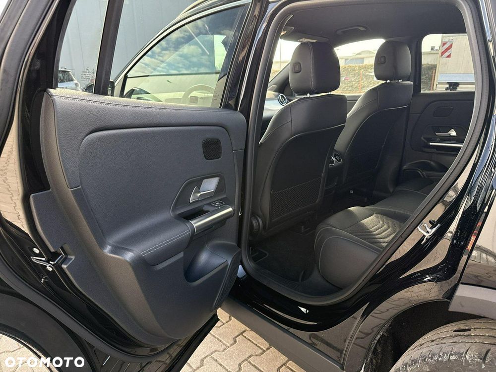 Mercedes-Benz EQA - 14