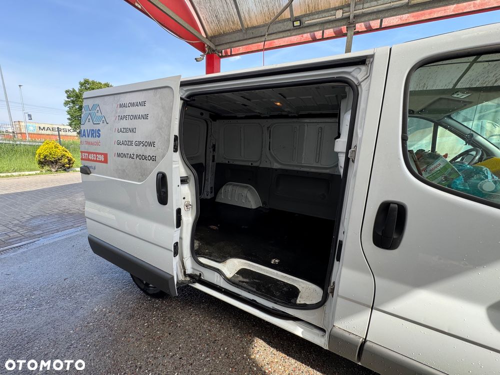 Renault Trafic - 12