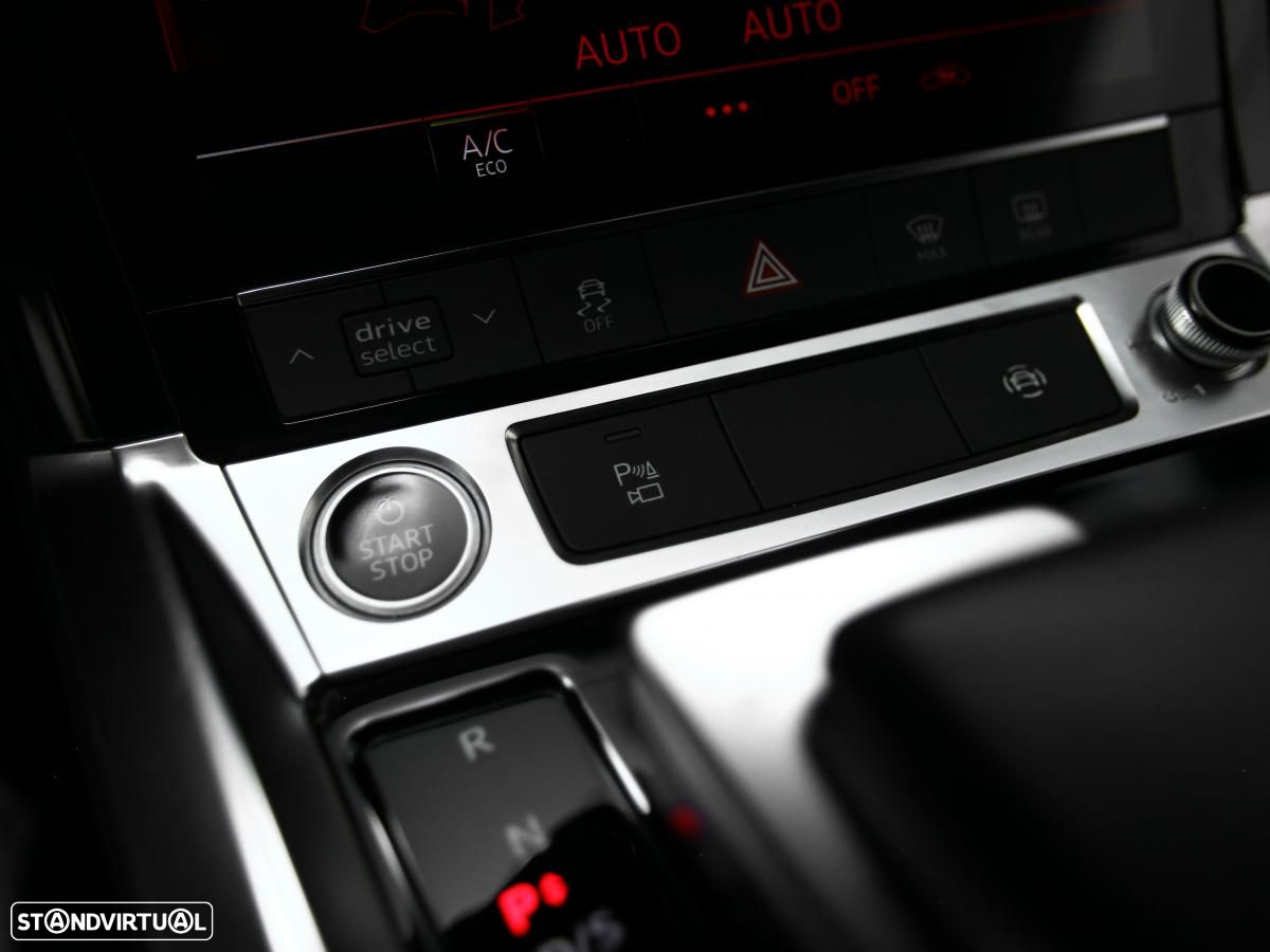 Audi e-tron 55 quattro - 28