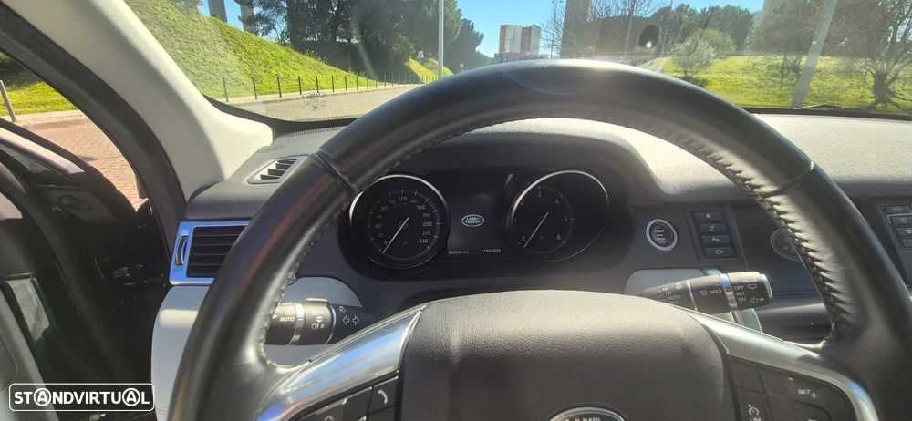 Land Rover Discovery Sport 2.0 eD4 HSE - 22