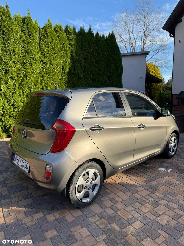 Kia Picanto - 5