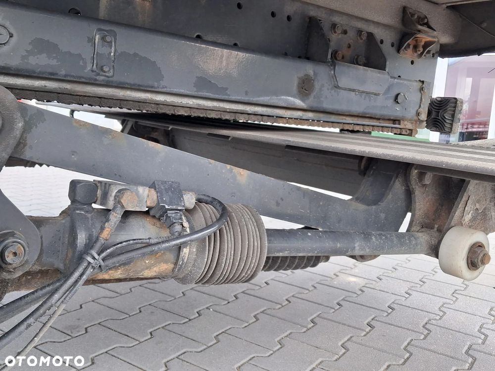 Mercedes-Benz Actros 1842 serwisowany ASO, winda - 8