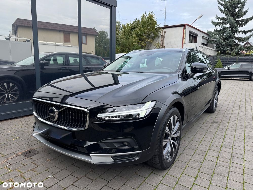 Volvo V90 Cross Country