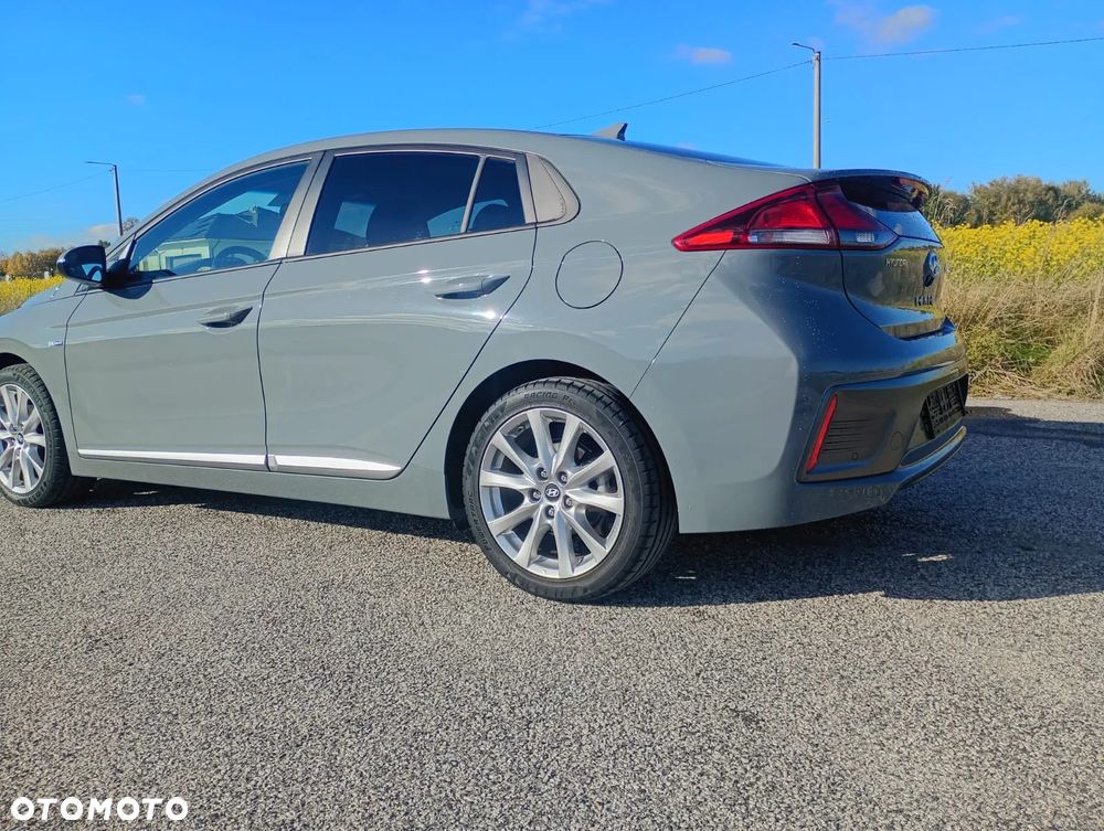 Hyundai Ioniq 2020 photo 2