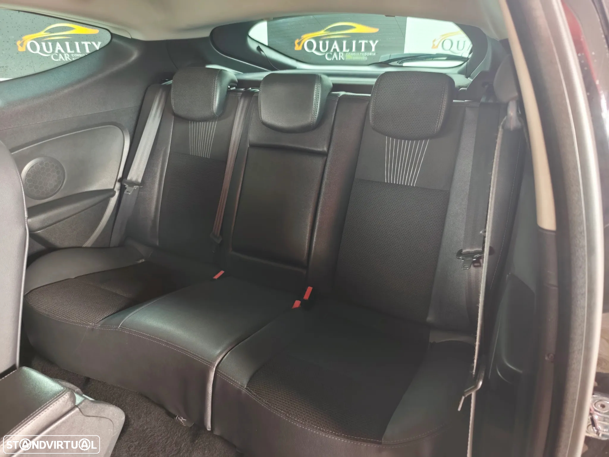 Renault Mégane Coupe 1.5 dCi Dynamique - 8