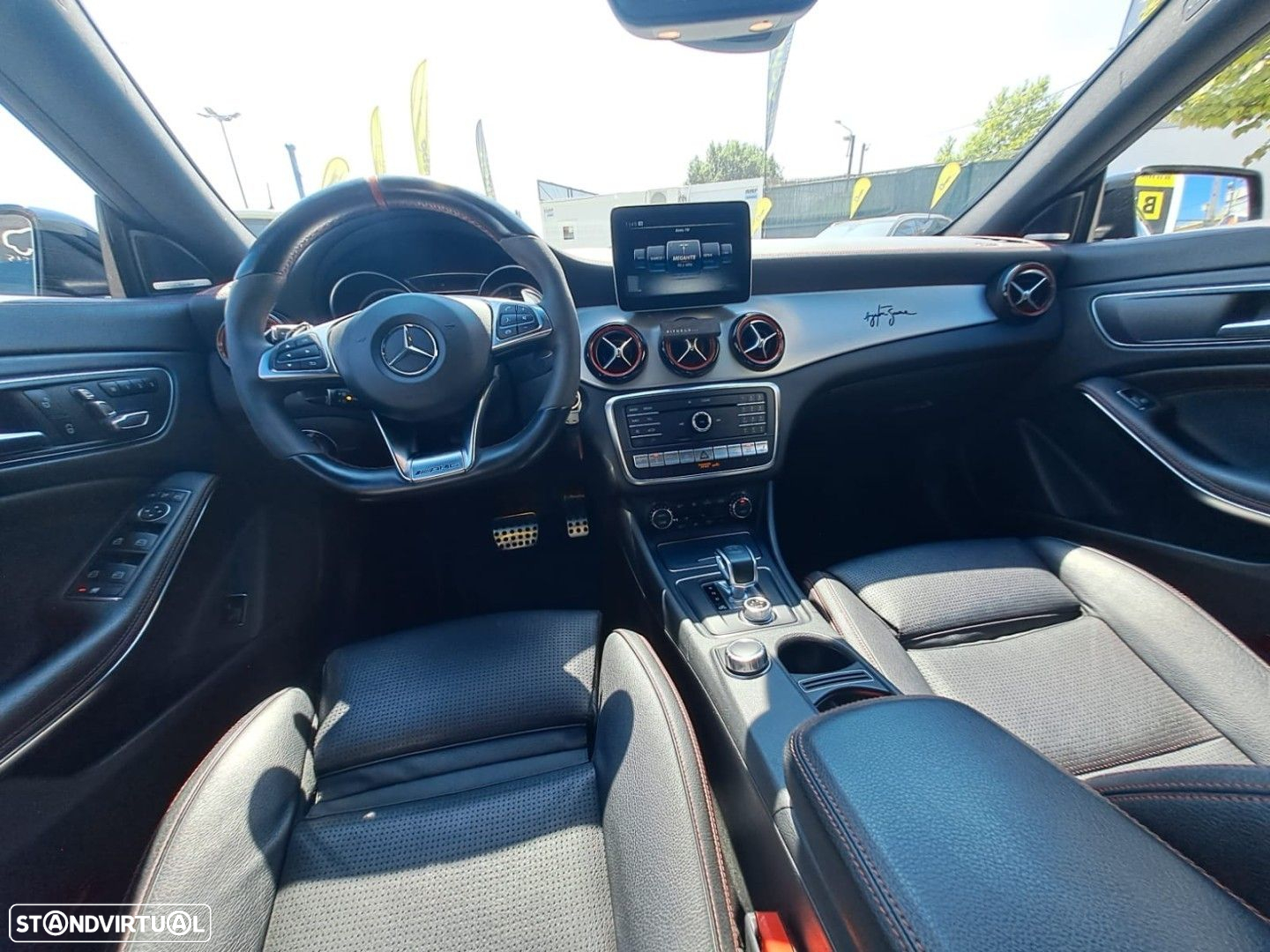 Mercedes-Benz CLA 45 AMG Shooting Brake 4Matic+ - 13