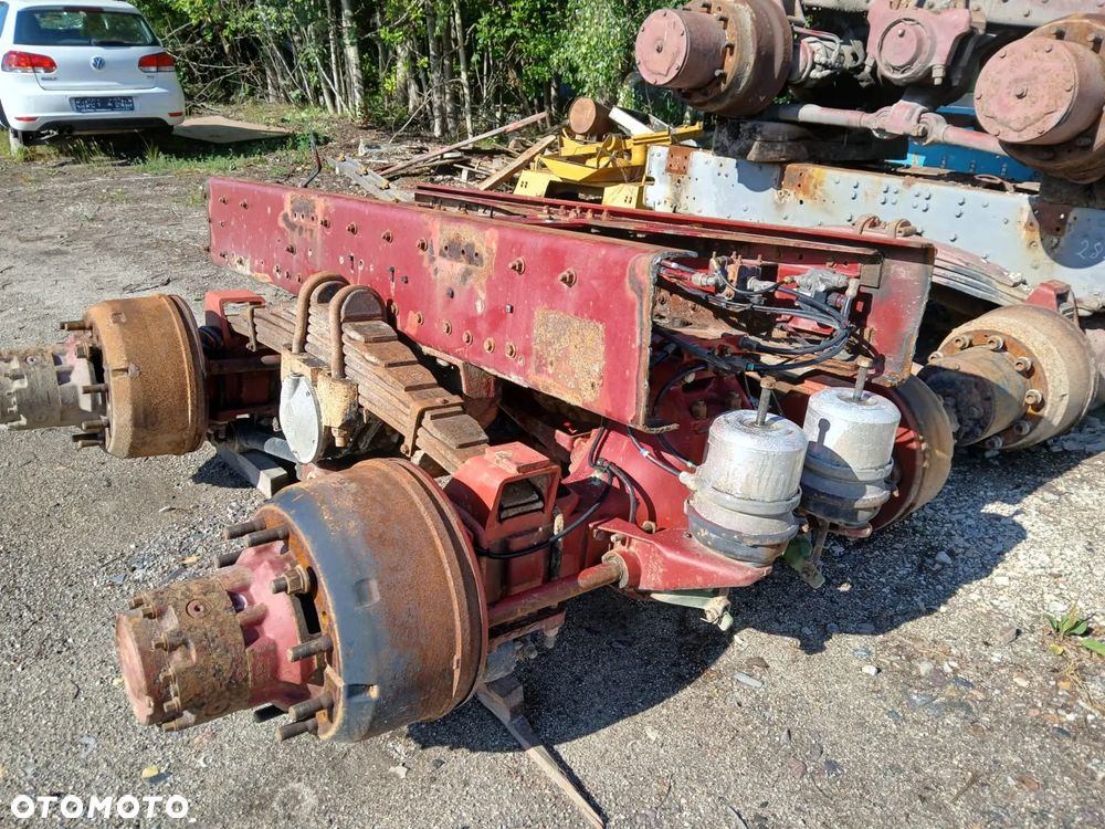 MOST MOSTY WÓZEK RENAULT KERAX KOMPLET Z RESORAMI 6X4 8X4 P1841B - 2