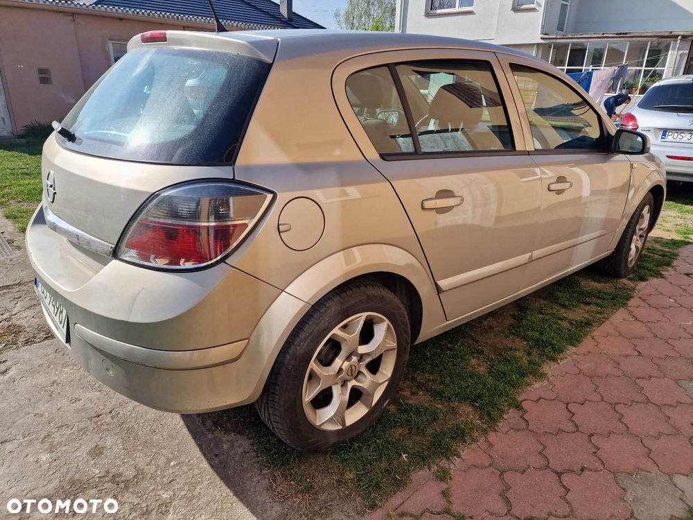 Opel Astra 1.6 Easytronic Selection - 3