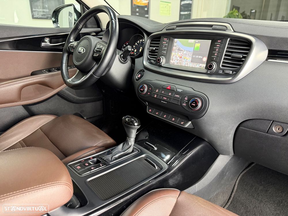 Kia Sorento 2.2 CRDi TX TOP Aut. - 27