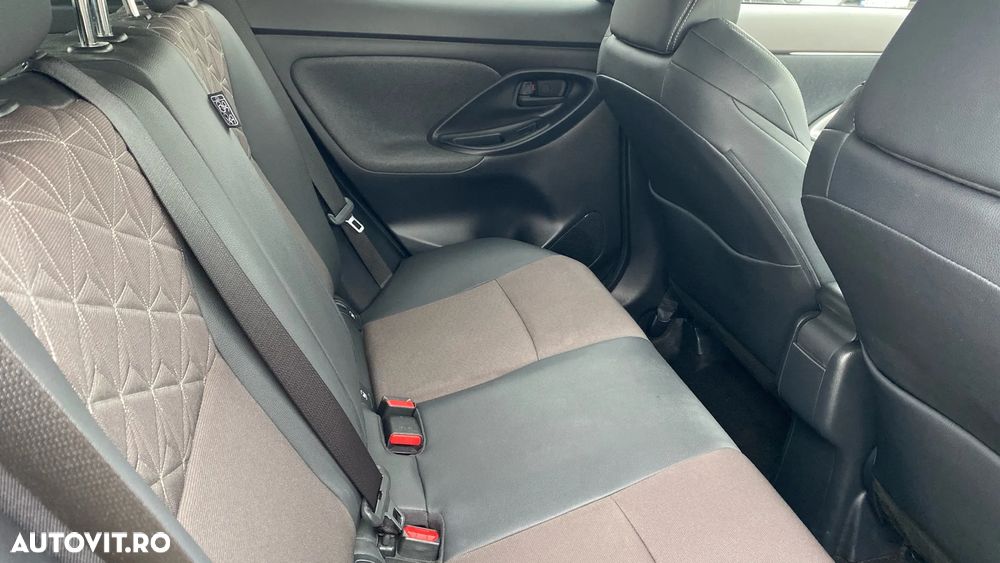 Toyota Yaris Cross 1.5 l CVT Exclusive Elegant - 7