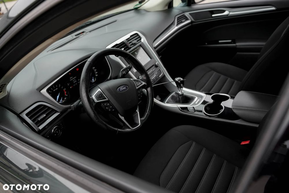 Ford Mondeo 2.0 TDCi Titanium - 13