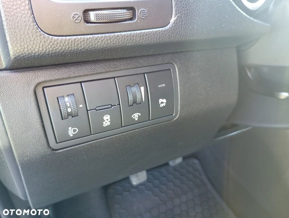 Kia Venga 1.6 CVVT Titanium Collection - 16