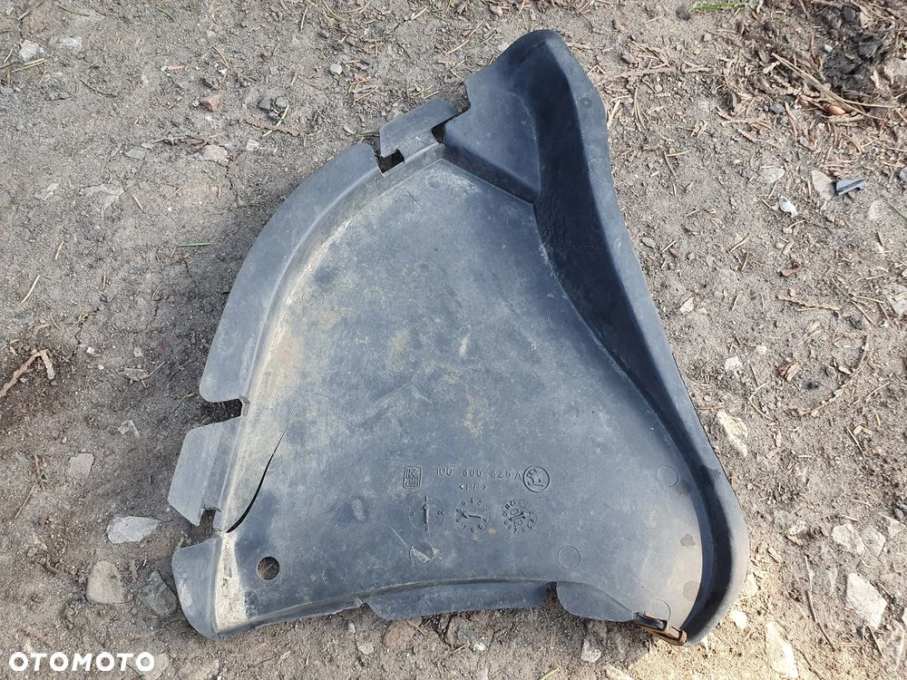 SKODA OCTAVIA I LEWA KIEROWNICA POWIETRZA 1U0805825A - 2