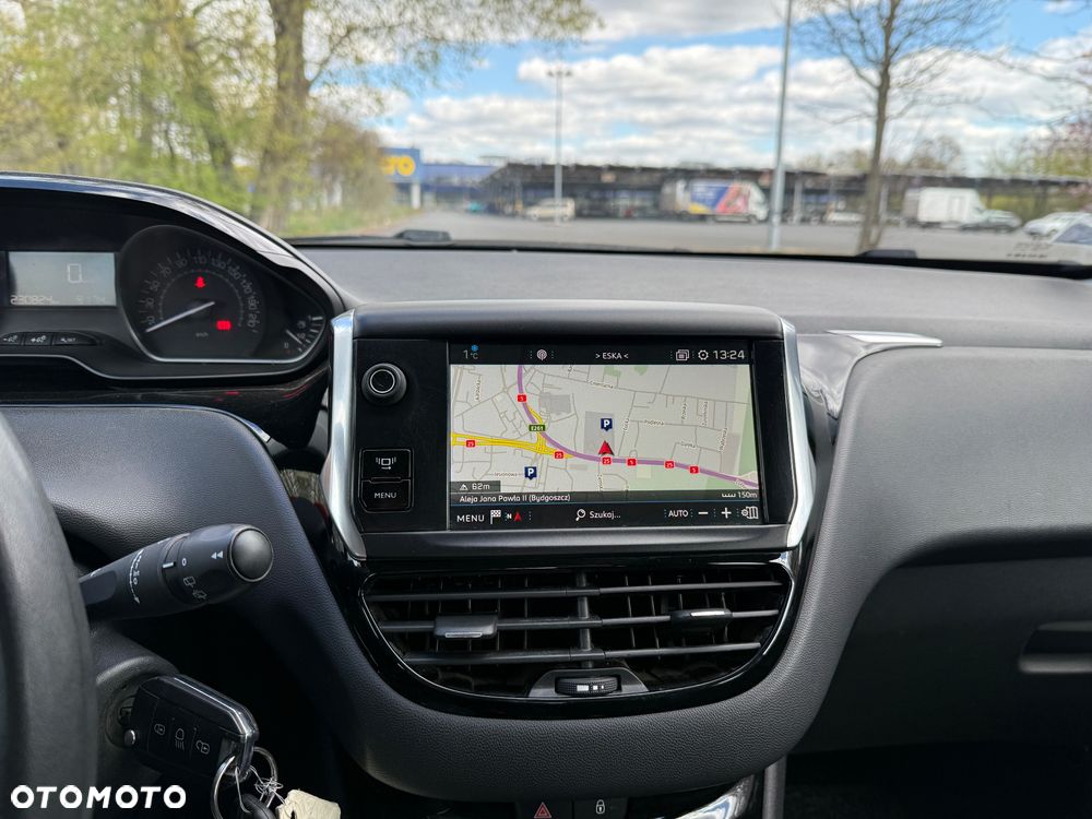 Peugeot 208 Blue-HDi 100 Stop&Start Active - 13