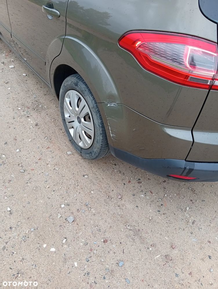 Ford S-Max 2.0 TDCi DPF Trend - 13