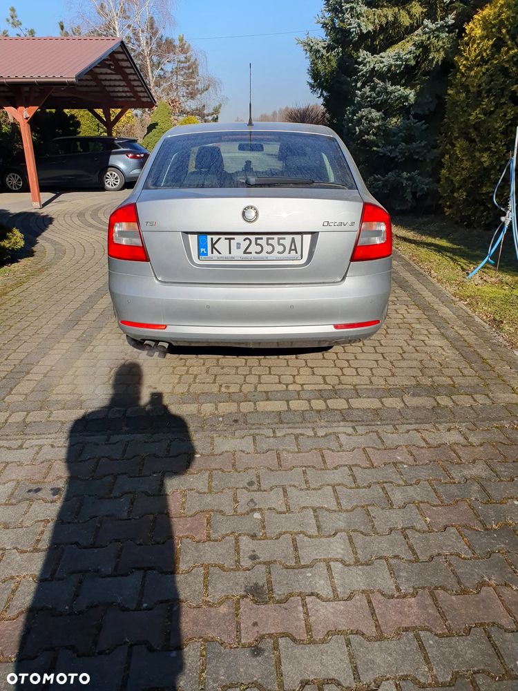 Skoda Octavia 1.8 T FSI Ambiente - 8