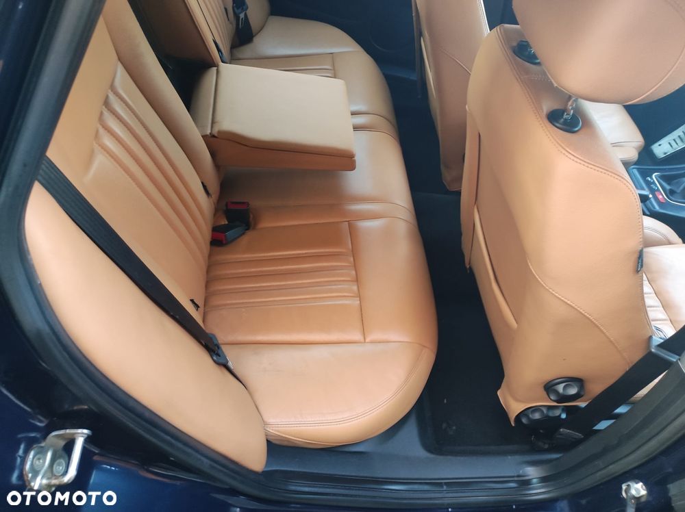 Alfa Romeo 159 2.0JTDM Sport Plus - 10