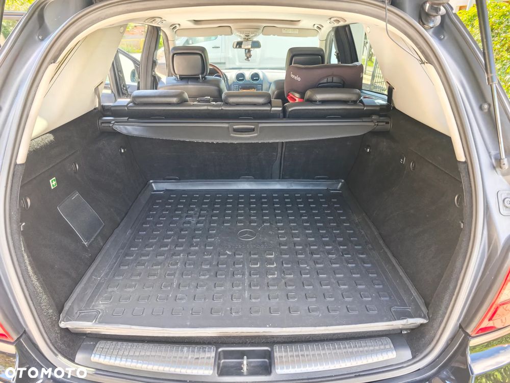 Mercedes-Benz ML - 19