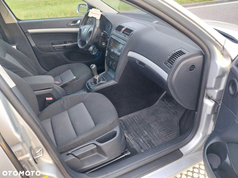 Skoda Octavia - 16