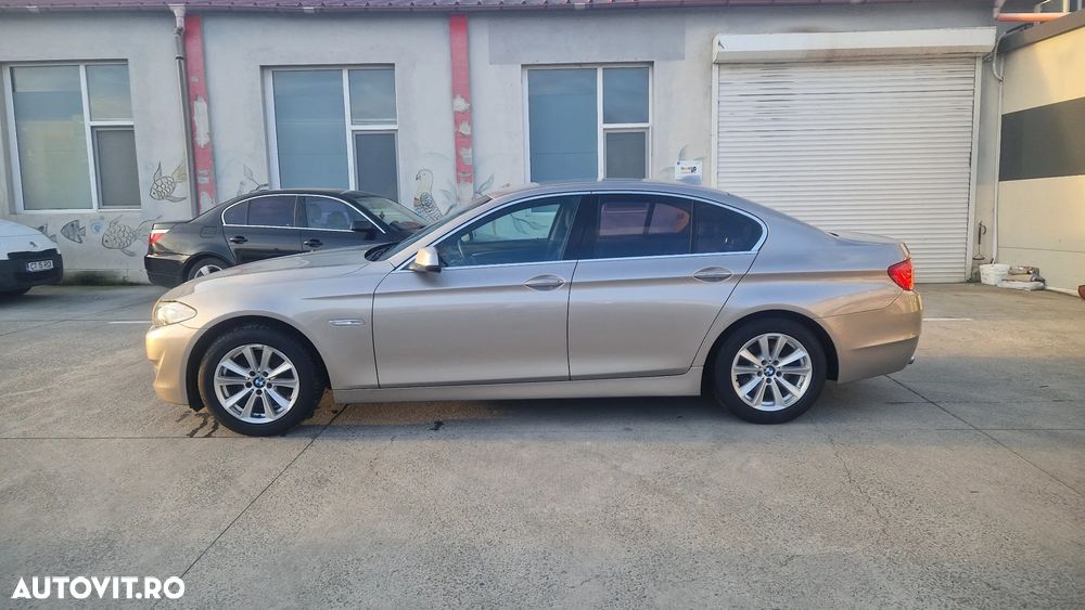 BMW Seria 5 520d Aut. - 1