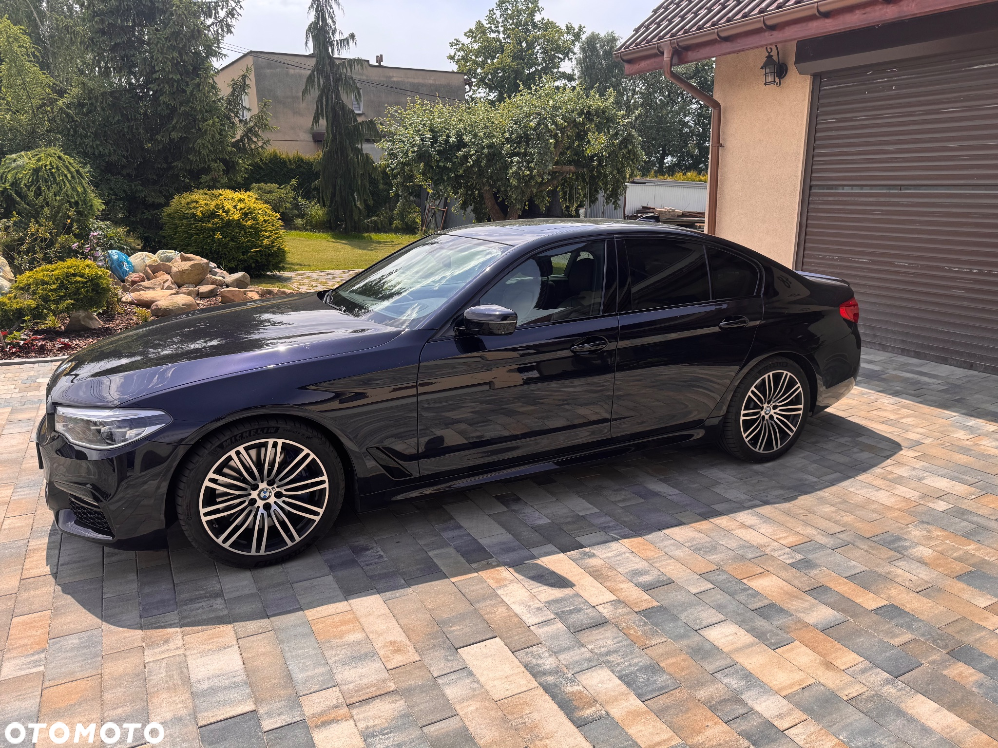 BMW Seria 5 540i xDrive - 2