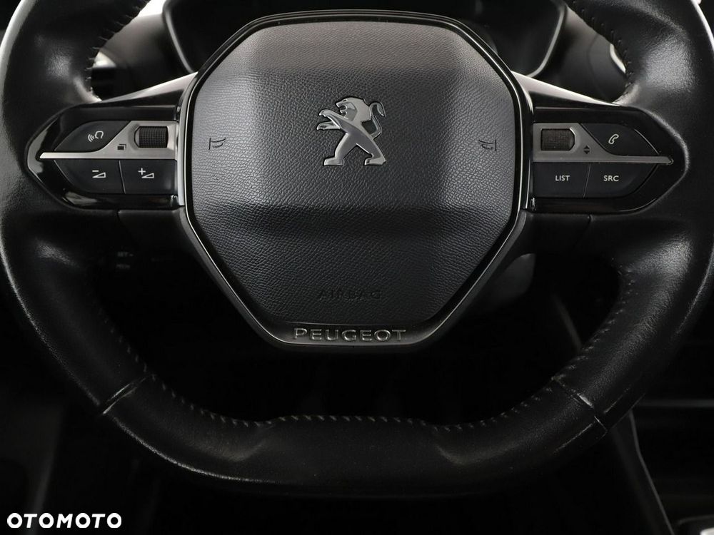 Peugeot 2008 PureTech 100 Active - 22