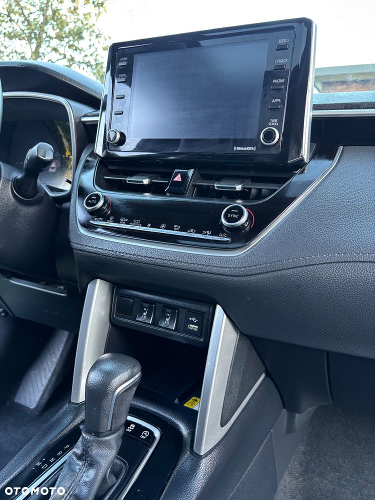 Toyota Corolla Cross - 20
