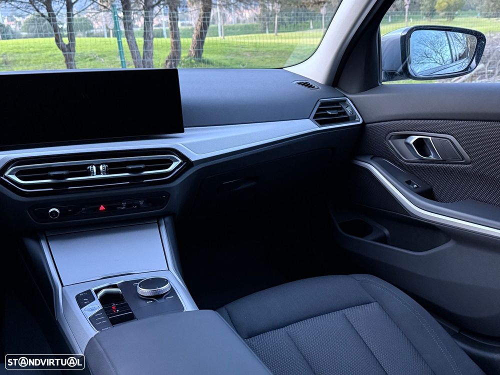 BMW 320 - 29