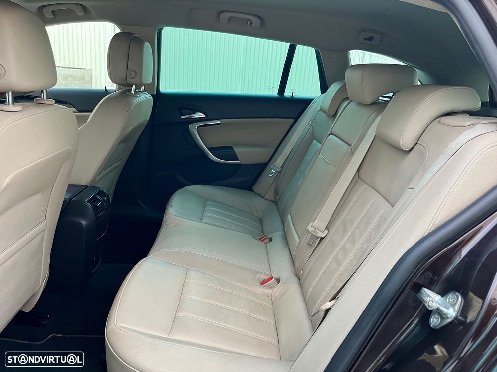 Opel Insignia Sports Tourer 2.0 CDTi Executive S/S - 47